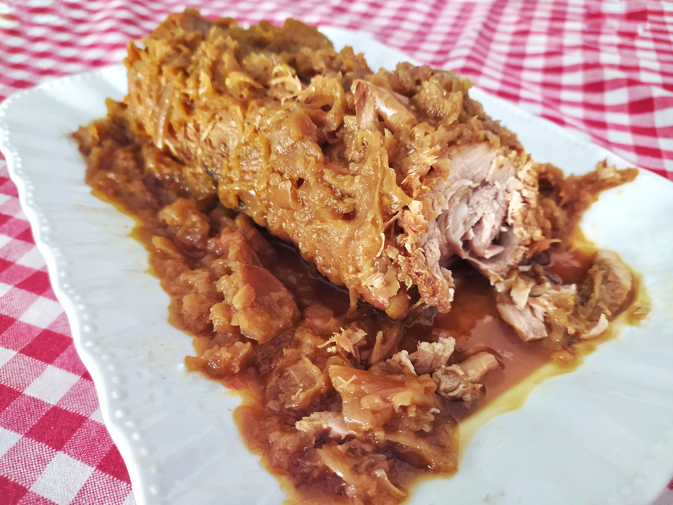roasted veal in genovese sauce