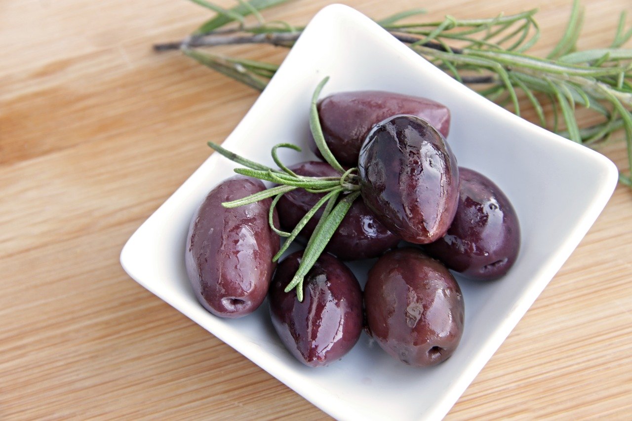 taggiasca olives